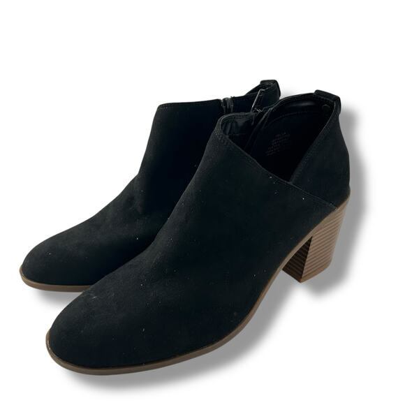NEW Style & Co Black Micro Suede Booties Size 9 Block Heel asymmetric Short Boot - Picture 3 of 7